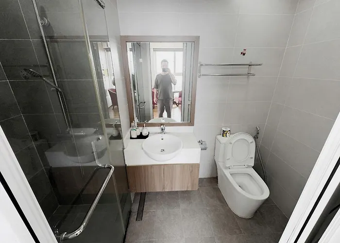 Căn hộ Bãi Cháy *